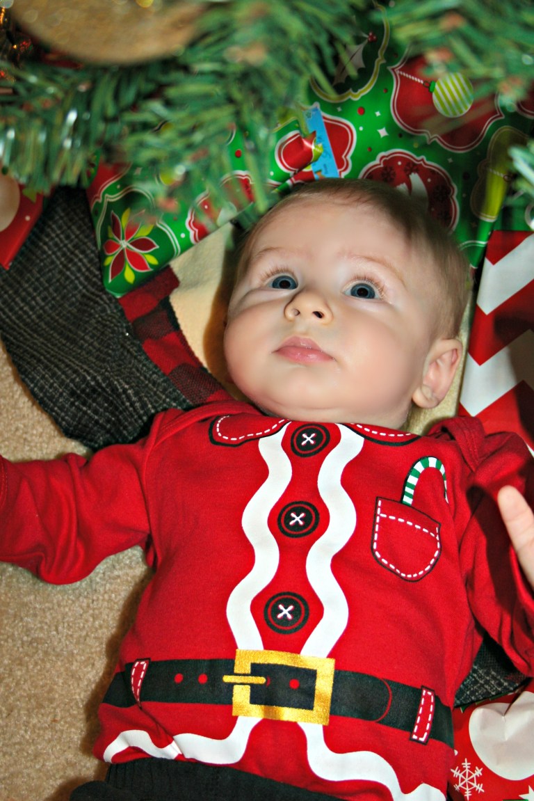 Look at his beautiful lashes!